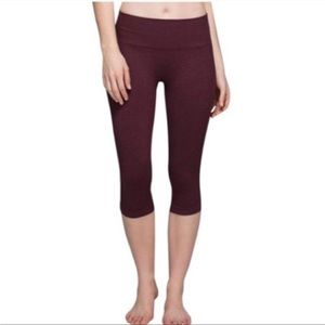Lululemon Cropped Legging Purple Size 2